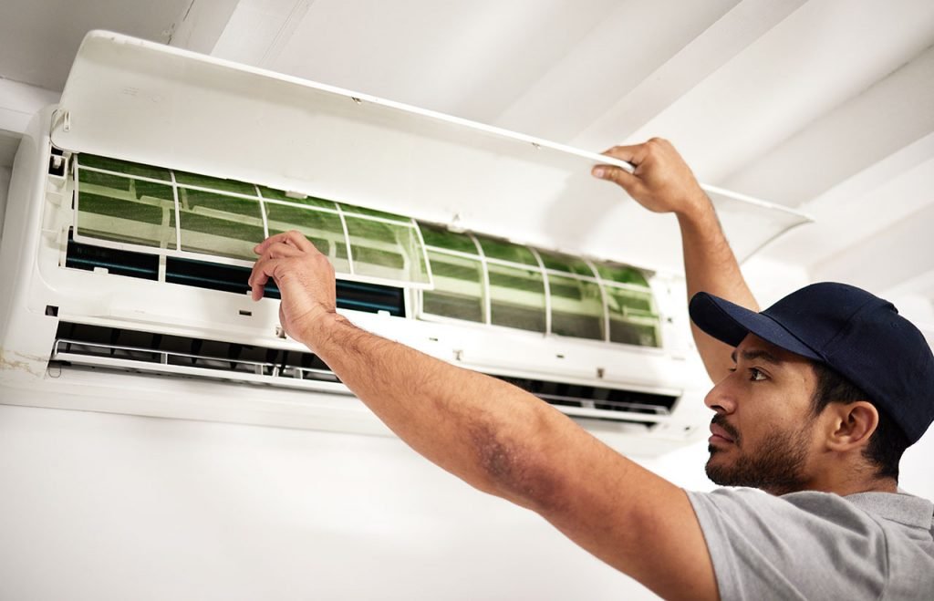 air conditioner AC technician in dubai